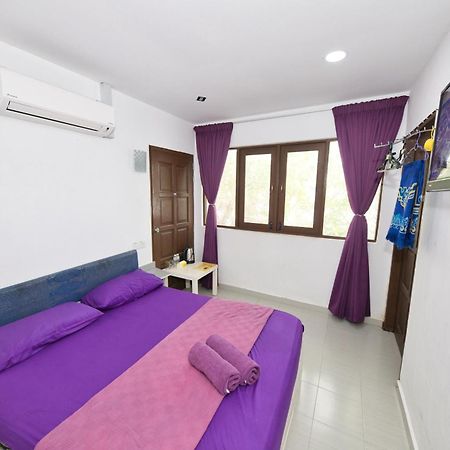 Oyo 90908 Noor Arfa River Chalet Куала Теренгану Екстериор снимка